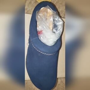 BNWB Clarks slip-on padded comfortable Navy Blue Suede multiple sizes see below